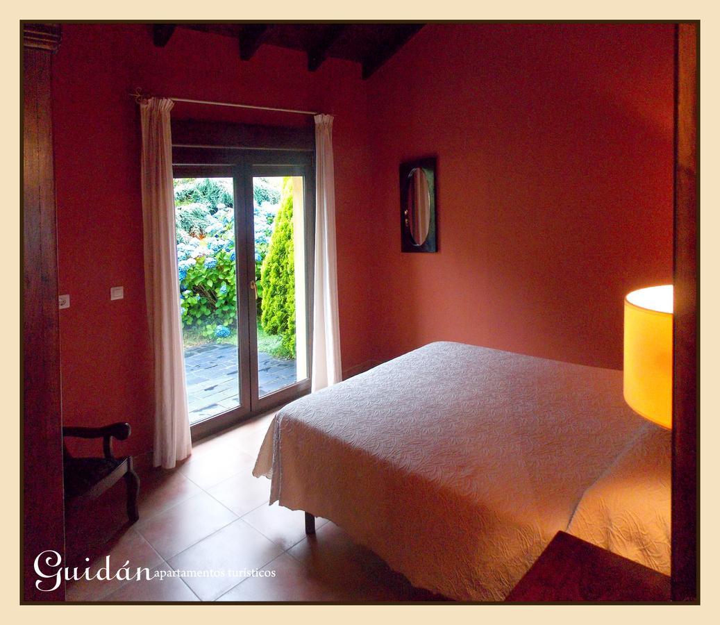 Apartamentos Guidan Ribadeo Exterior foto